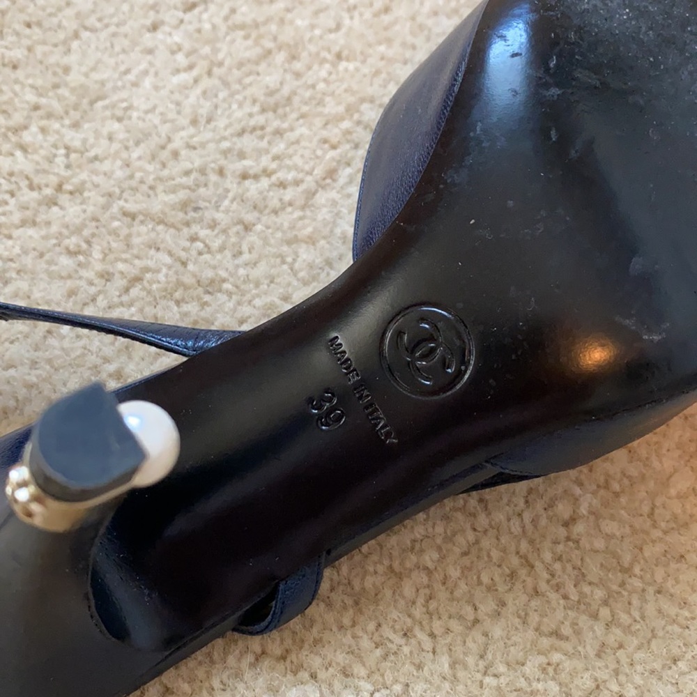 Chanel D'orsay slingback pump & satin cap toe - Picture 5 of 7